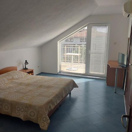Family Hotel Maritime Akhtopol Eksteriør bilde