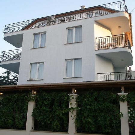 Family Hotel Maritime Akhtopol Eksteriør bilde