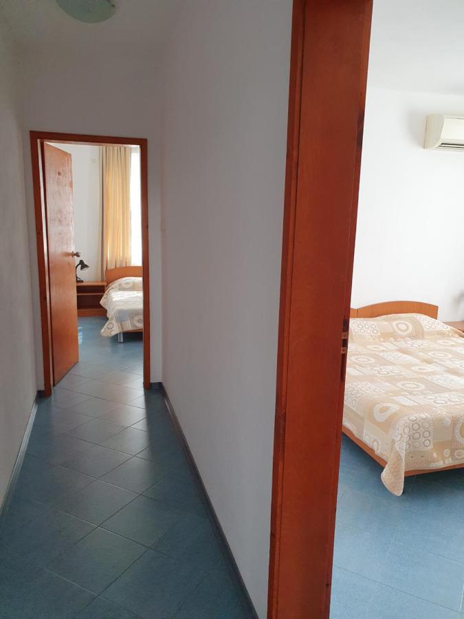 Family Hotel Maritime Akhtopol Eksteriør bilde