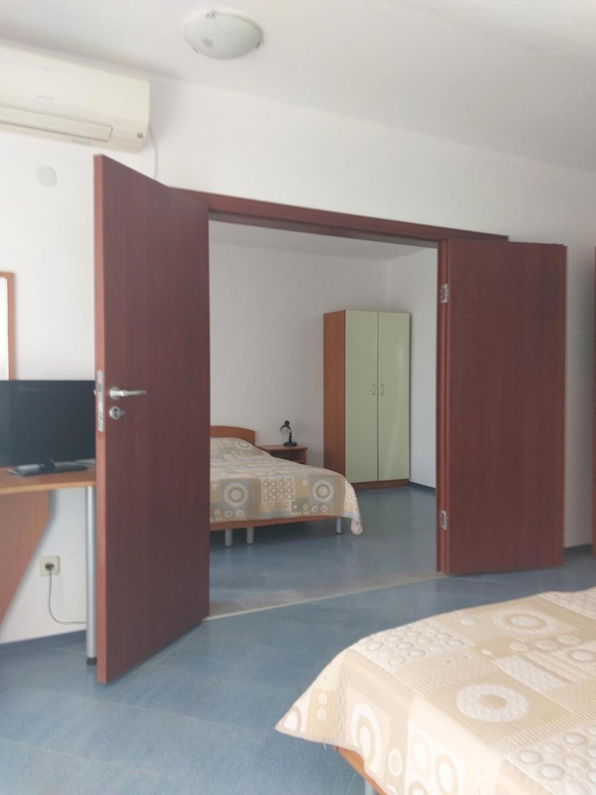 Family Hotel Maritime Akhtopol Eksteriør bilde
