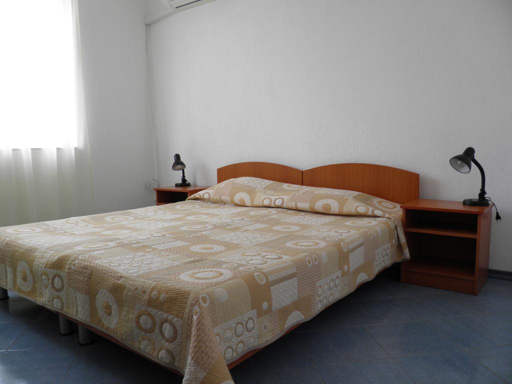 Family Hotel Maritime Akhtopol Eksteriør bilde