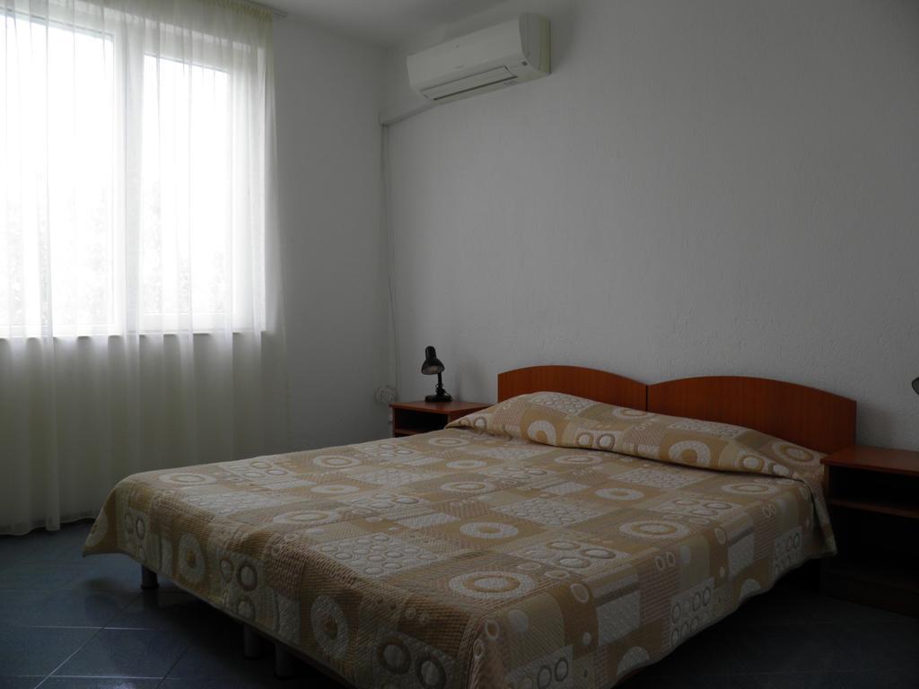 Family Hotel Maritime Akhtopol Eksteriør bilde